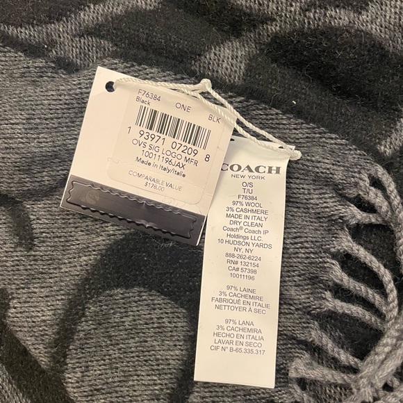 SIGNATURE OVERSIZED MUFFLER (COACH F76384) - Picture 3 of 3